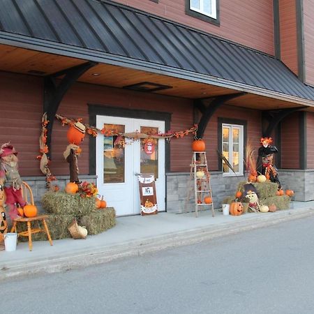 Auberge Du Vieux Faubourg Sainte Anne-des-Chênes المظهر الخارجي الصورة