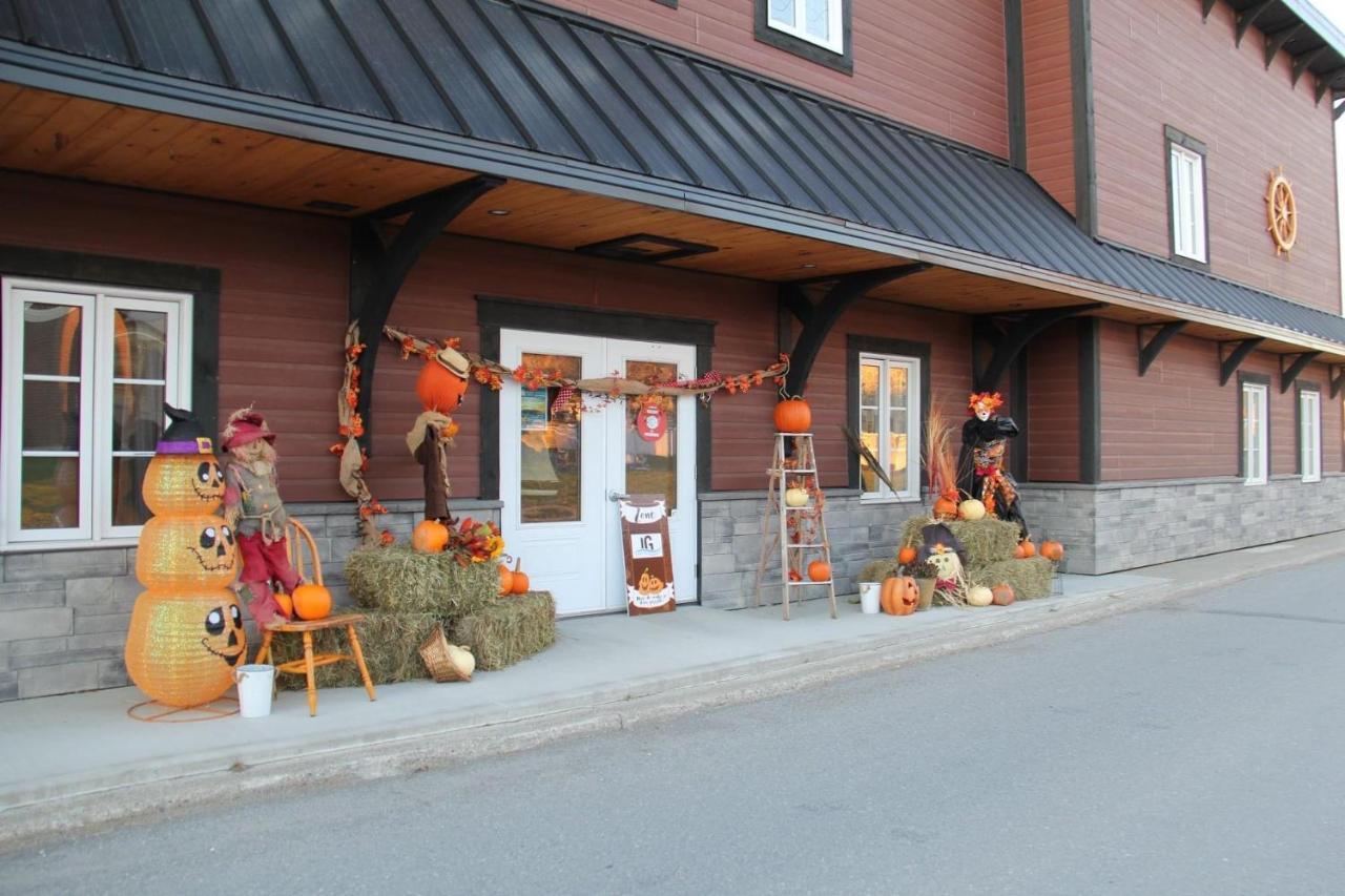 Auberge Du Vieux Faubourg Sainte Anne-des-Chênes المظهر الخارجي الصورة